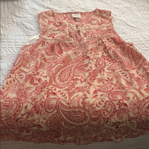 Sleeveless dress shirt. - Picture 1 of 5